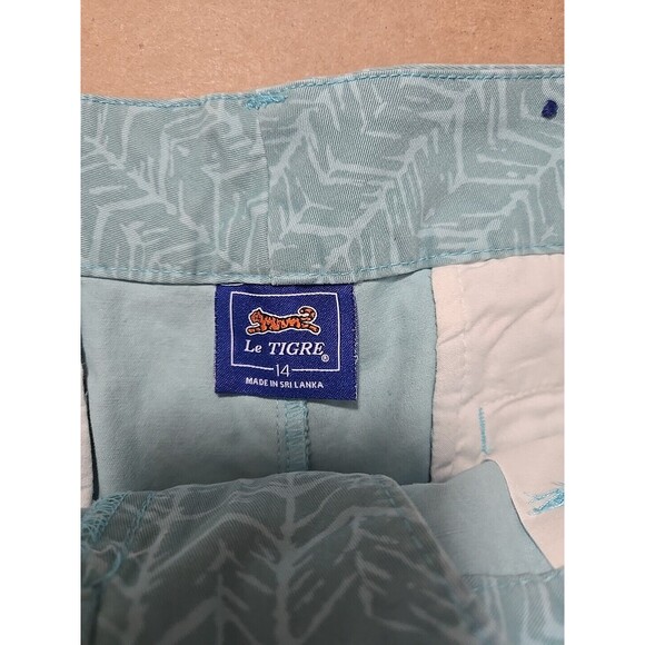 Womens Chevron Print Shorts Casual Lightweight Blue Patterned Le Tigre size 14 - Picture 4 of 8